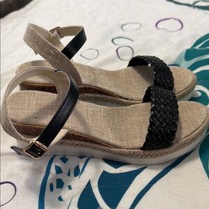 Black and Tan Minimalist Sandals with Woven Straps